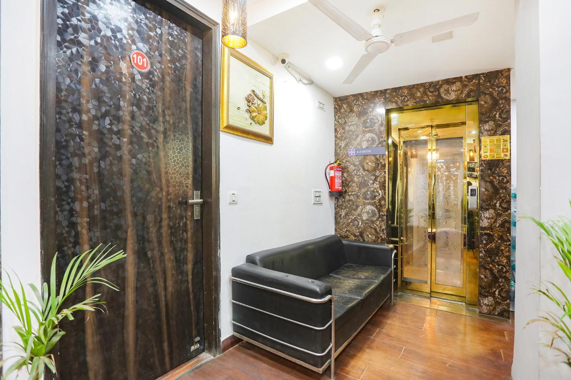 Fabexpress The Arrow Hotel New Delhi Ngoại thất bức ảnh
