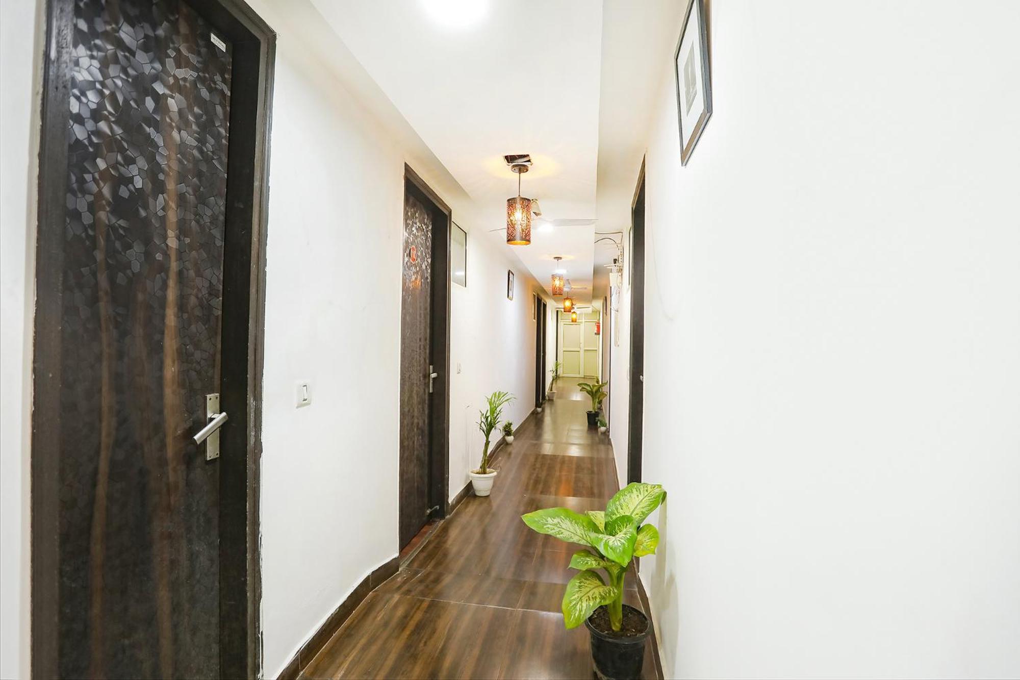 Fabexpress The Arrow Hotel New Delhi Ngoại thất bức ảnh