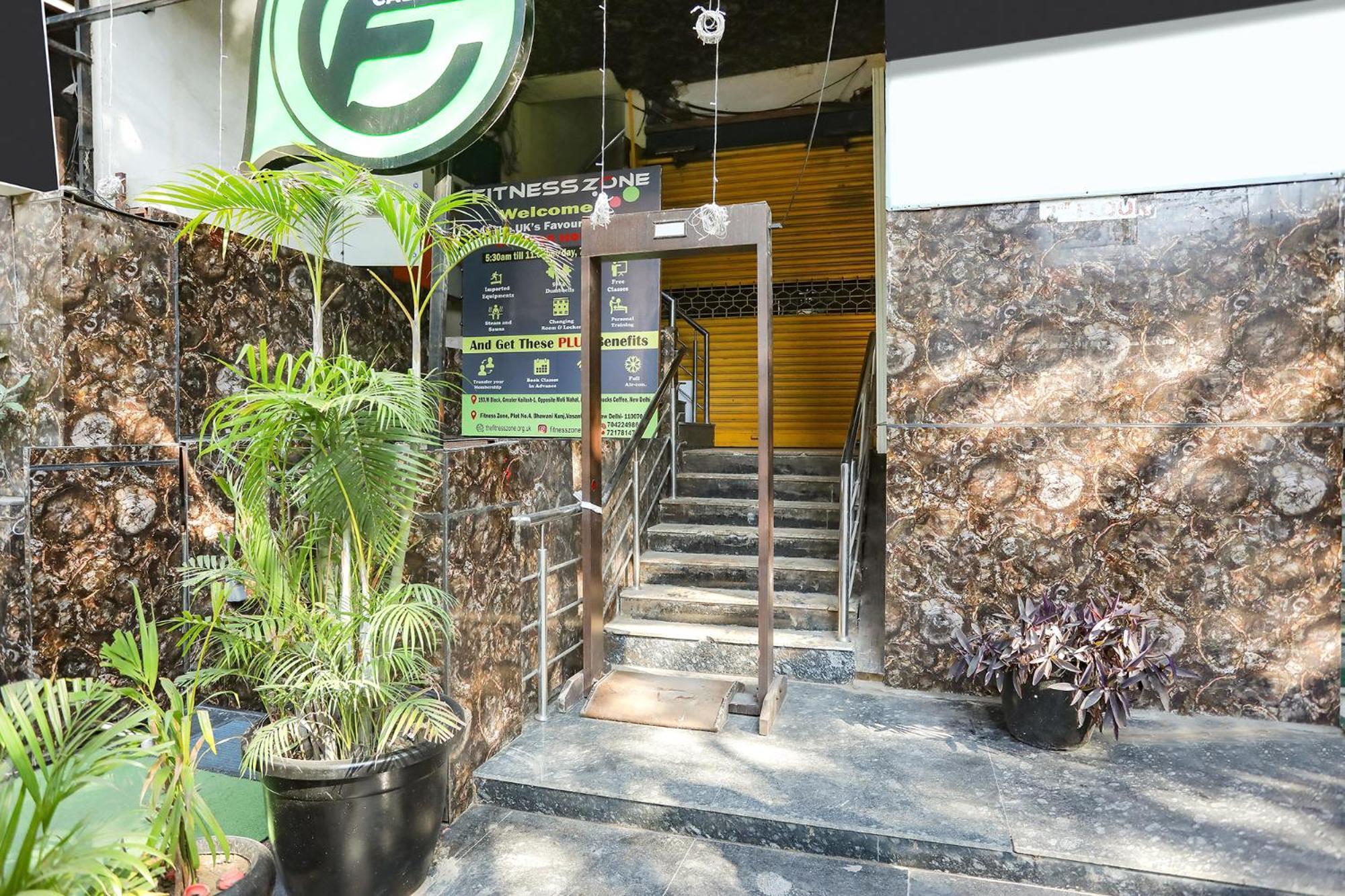 Fabexpress The Arrow Hotel New Delhi Ngoại thất bức ảnh